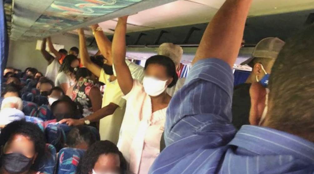 Ônibus lotado e redução de horários geram reclamações de moradores de Ribeiro Junqueira e Vista Alegre