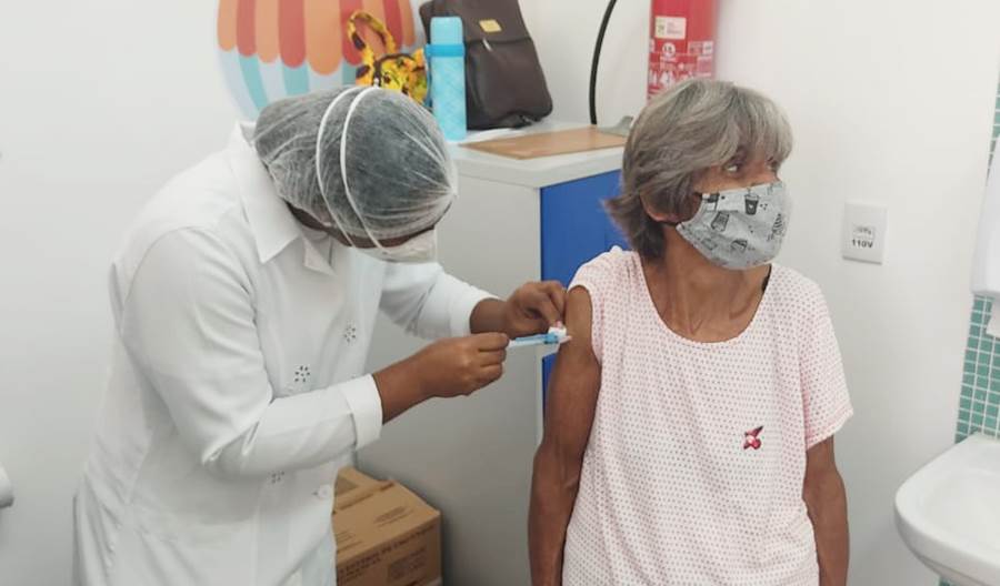 Mais de 5.390 pessoas já foram vacinadas contra Covid-19 em Leopoldina