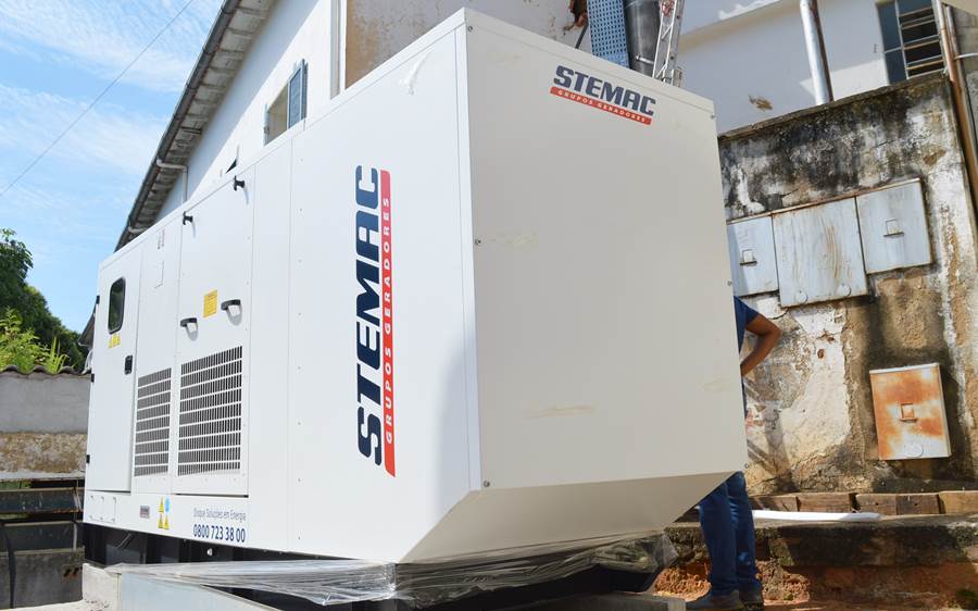 Novo gerador de energia da Casa de Caridade Leopoldinense entra em funcionamento