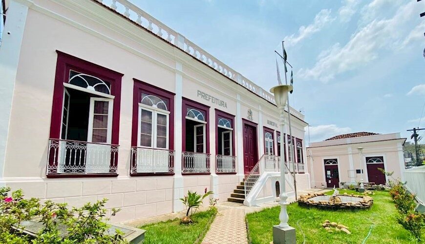 Prefeitura de Leopoldina abre vaga para médico, técnico de enfermagem e operador de computador