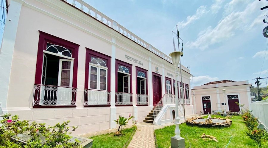 Procuradora Geral do Município de Leopoldina pede exoneração do cargo