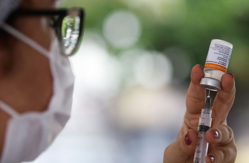 Covid-19: Brasil registra 100,1 mil casos e 2,7 mil mortes em 24 horas
