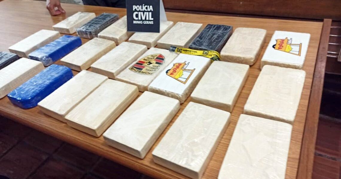 Polícia Civil apreende 25 quilos de cocaína em Muriaé