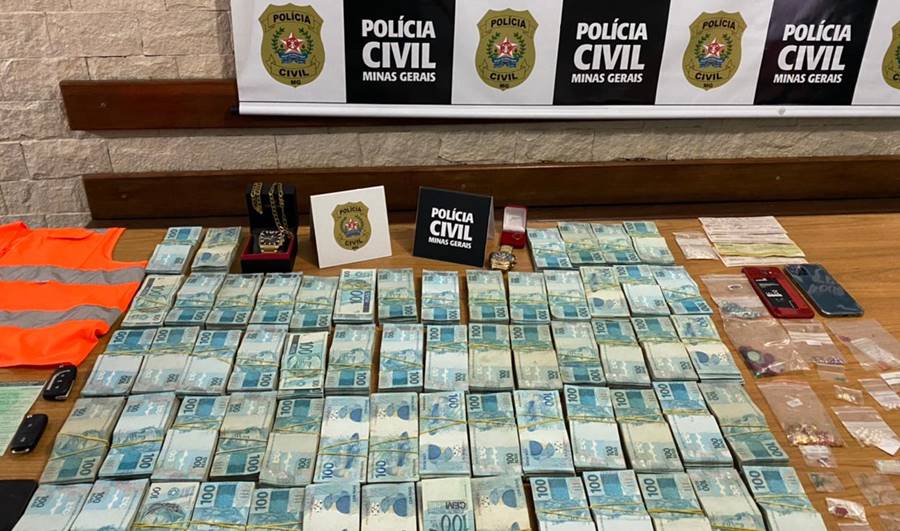Polícia Civil apreende pedras preciosas e mais de R$ 600 mil durante Operação em cidades da região