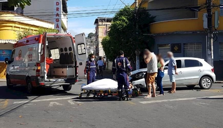 Acidente entre carro e moto deixa um ferido na região central de Leopoldina