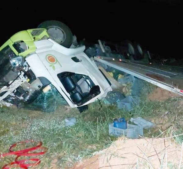 Caminhoneiro morre em acidente na MGC-393 em Volta Grande