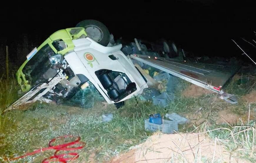 Caminhoneiro morre em acidente na MGC-393 em Volta Grande