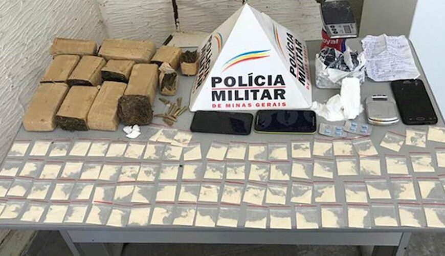 Policia Militar estoura boca de fumo e prende quatro pessoas em Cataguases