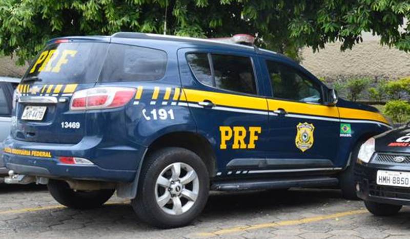 Criminosos armados assaltam lanchonete e posto de combustíveis às margens da BR-116 em Leopoldina