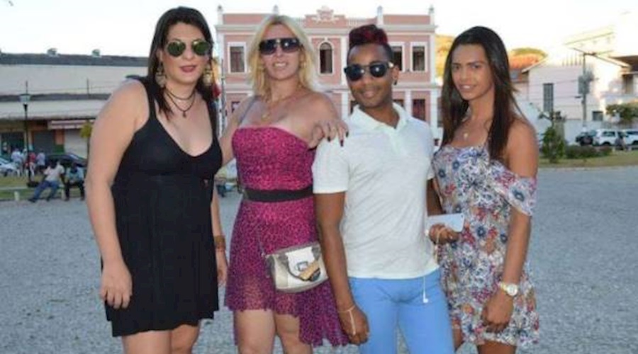 Vítimas de preconceito, transexuais de Leopoldina pedem respeito e igualdade