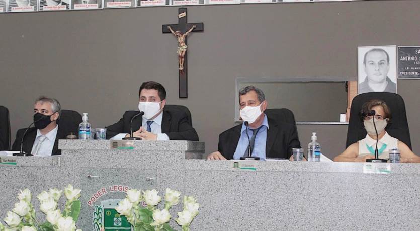 José Augusto Cabral é eleito presidente da Câmara Municipal de Leopoldina