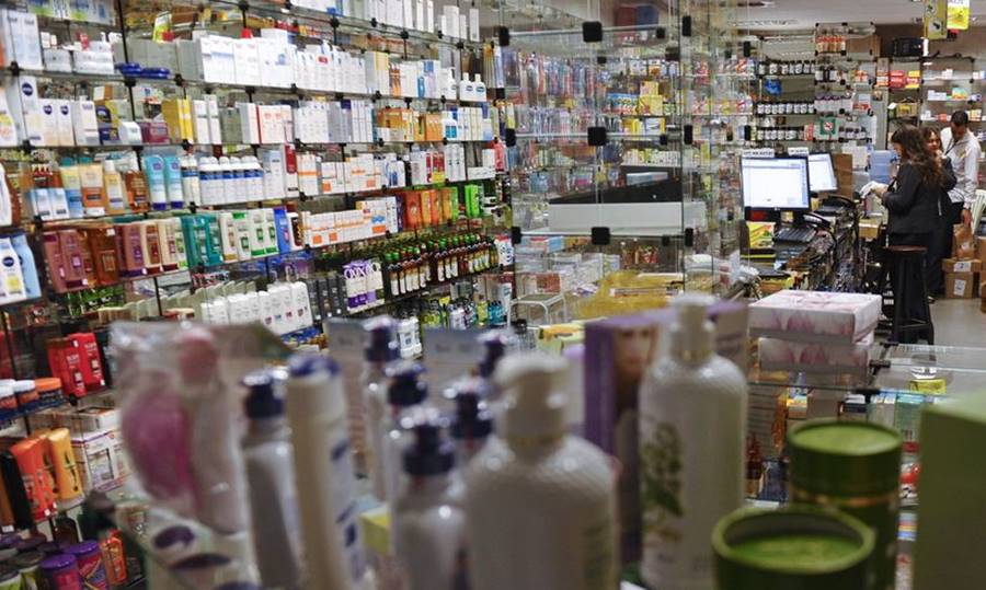 Remédios podem ficar até 10,08% mais caros a partir desta quinta (1º)