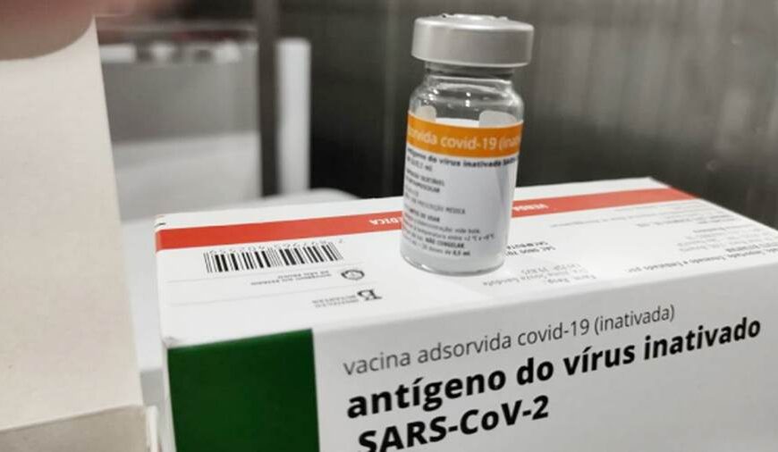 Zema formaliza pedido para que trabalhadores da Educação tenham prioridade no Plano Nacional de Imunização