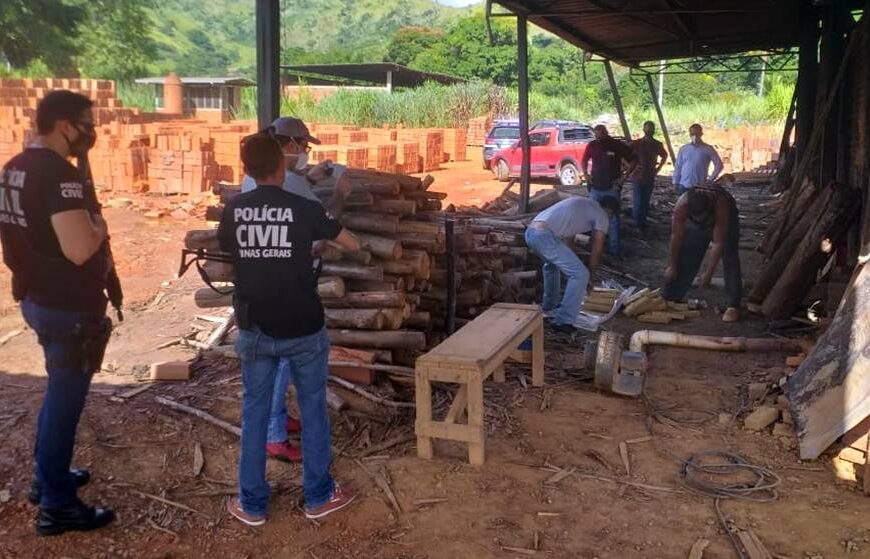 Polícia Civil incinera mais de 160 kg de drogas apreendidas na região de Leopoldina