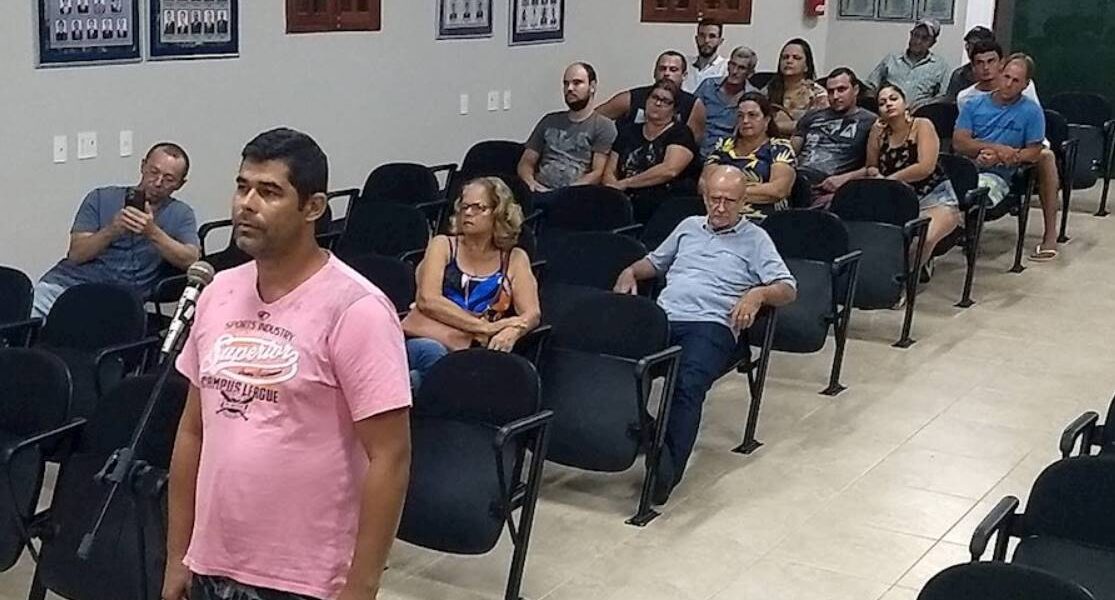 Moradores da Boa Sorte vão à Câmara Municipal reclamar das condições da estrada