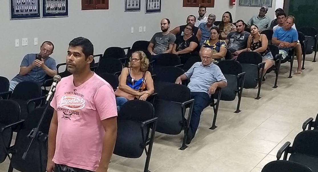 Moradores da Boa Sorte vão à Câmara Municipal reclamar das condições da estrada
