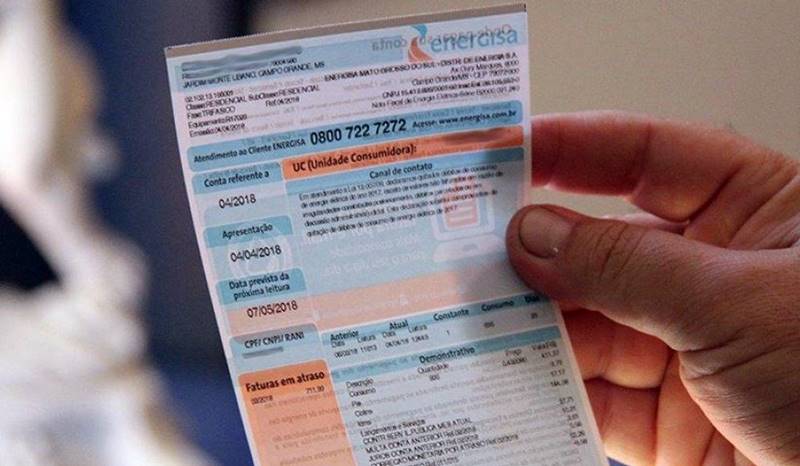 Cadastro na Tarifa Social: desconto na conta de luz é direito dos clientes baixa renda