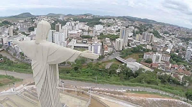 Muriaé volta para Onda Vermelha e tem novas regras de funcionamento do comércio