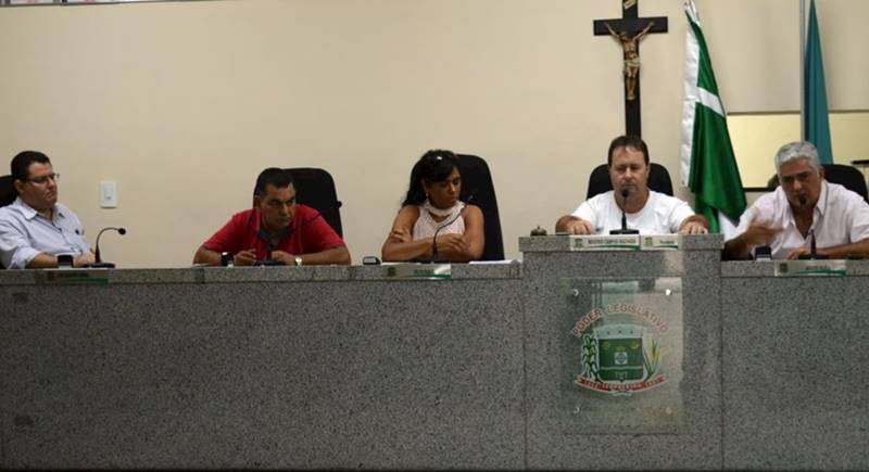 Câmara Municipal instaura CPI para apurar irregularidades na gestão da frota de veículos da Prefeitura de Leopoldina