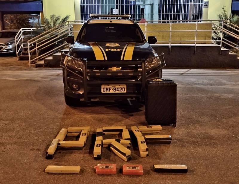 PRF prende homem que transportava 27 kg de drogas de Muriaé para Piúma