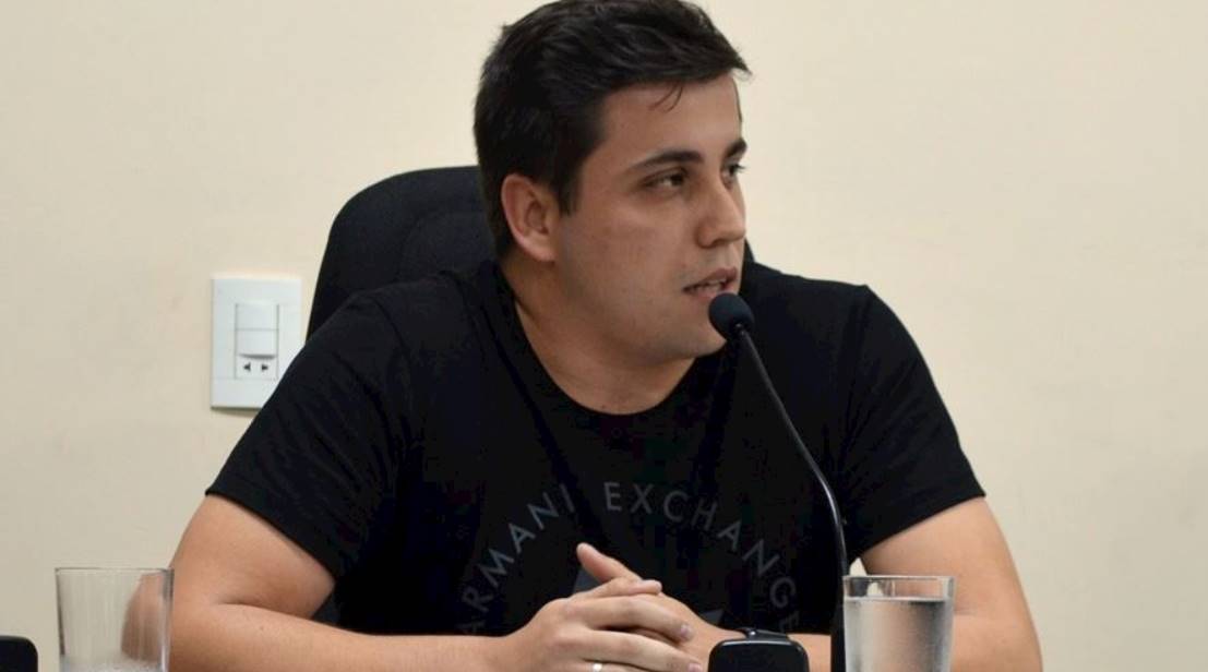 Vereador José Augusto Cabral denuncia problemas no transporte escolar na Zona Rural de Leopoldina