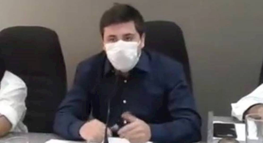 José Augusto Cabral cobra informações sobre mais de R$ 700 mil gastos por prefeitura sob dispensa de licitação