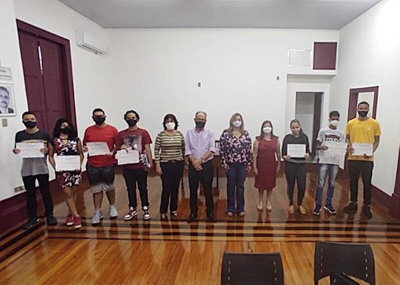 Alunos da rede municipal de Leopoldina conseguem aprovações no CEFET
