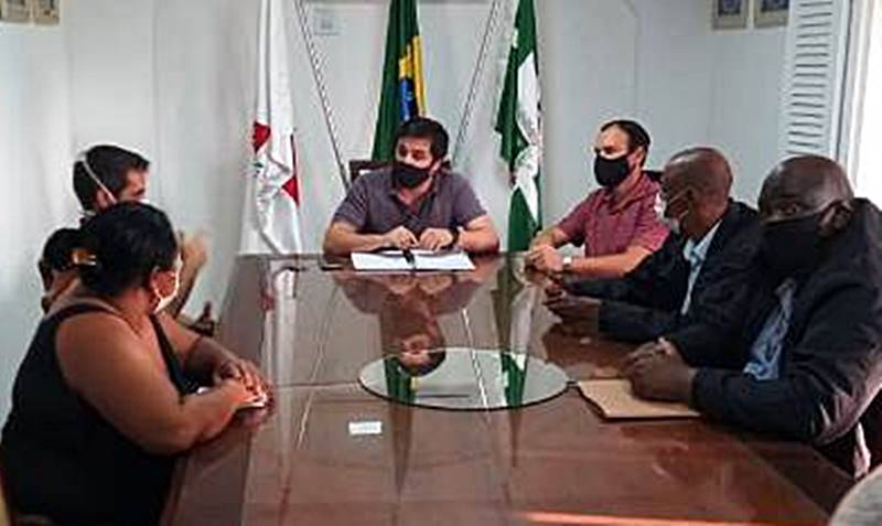 Representantes do SINSERPU/Leopoldina se reúnem com presidente da Câmara Municipal