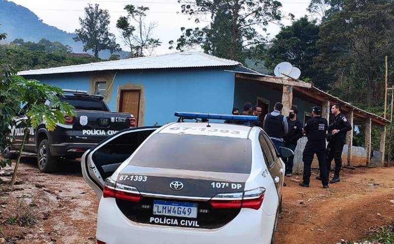 Operação prende quadrilha suspeita de roubar residências e comércios nos estados de MG e RJ