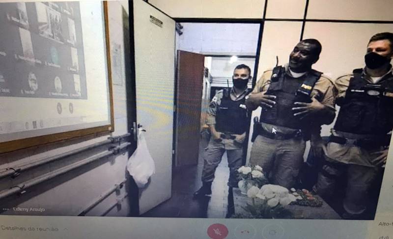 Reunião via internet homenageia Sargento Valentim, da 37ª Cia PM de Leopoldina, pela aposentadoria