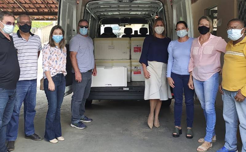 Secretaria de Saúde de Leopoldina recebe 1.245 vacinas contra Covid nesta terça (22)