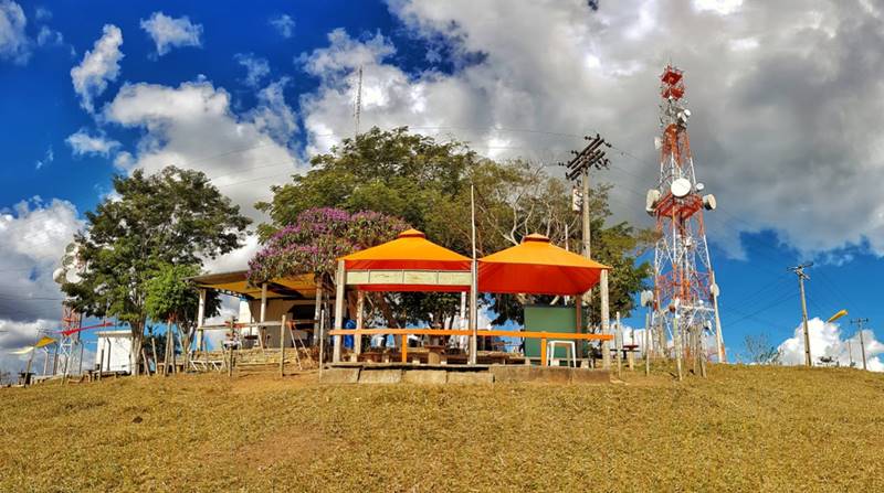 Bar da Rampa, no Morro do Cruzeiro, é opção para fim de tarde em Leopoldina