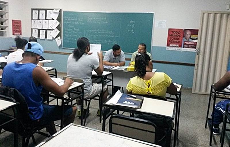 Escolas estaduais abrem vagas para a Educação de Jovens e Adultos (EJA)