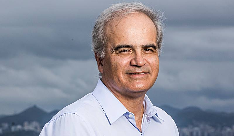 Ricardo Botelho, presidente do Grupo Energisa, recebe prêmio por atuação no setor elétrico