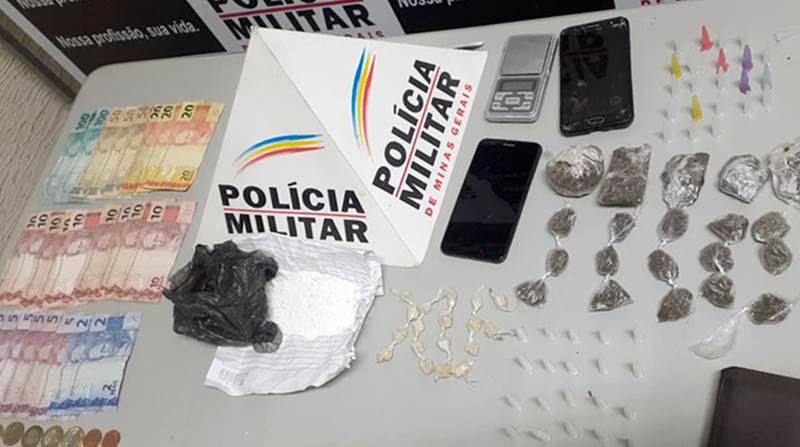 Jovem é preso e drogas são apreendidas durante operação da PM em Itamarati de Minas
