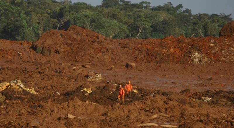Incansável trabalho do Corpo de Bombeiros localiza mais um corpo em Brumadinho