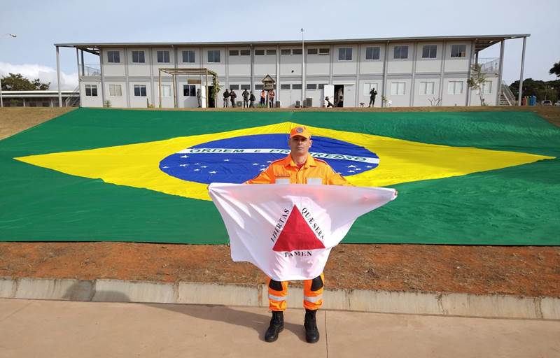 Bombeiro Militar do Pelotão de Leopoldina integra Operação para combater incêndios florestais no país