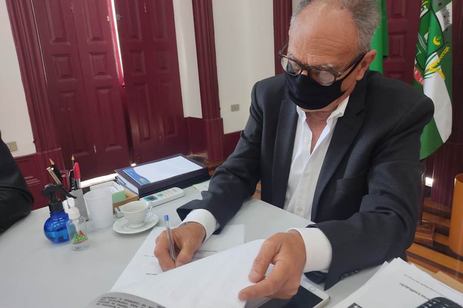 Projeto de lei pretende conceder abono salarial aos professores da Educação Básica em Leopoldina