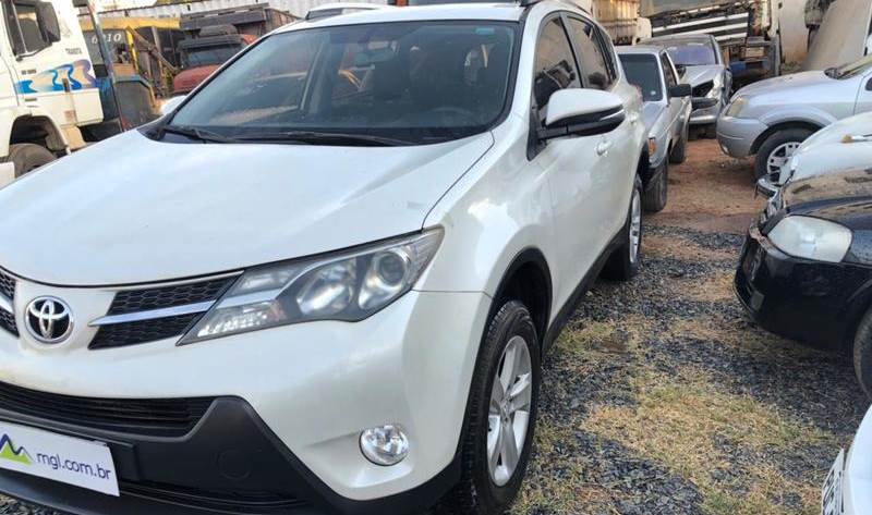 Veículos apreendidos em operações contra tráfico de drogas vão a leilão