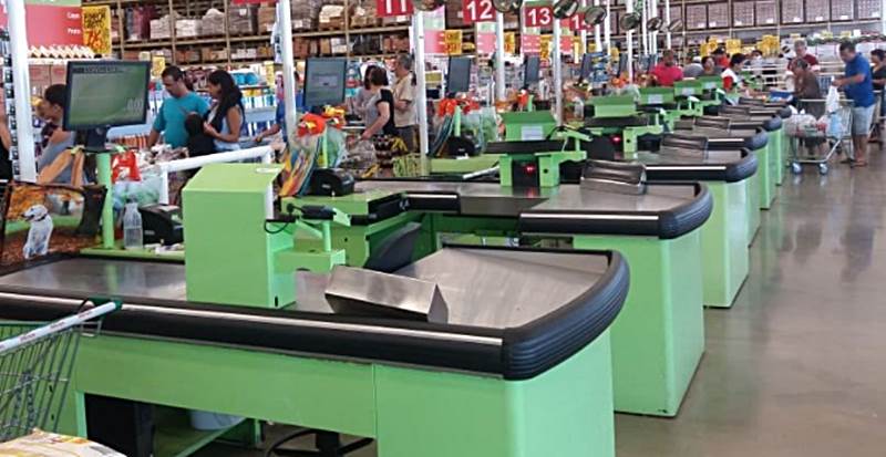 Rede de Supermercados abre vagas de emprego em Leopoldina