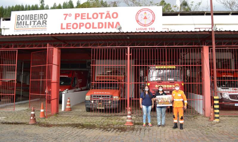 Prefeitura e Corpo de Bombeiros promovem campanha contra queimadas em Leopoldina