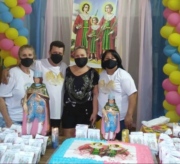 Tradição de doces e balas no Dia de Cosme, Damião e Doum é mantida e supera diferenças religiosas em Leopoldina