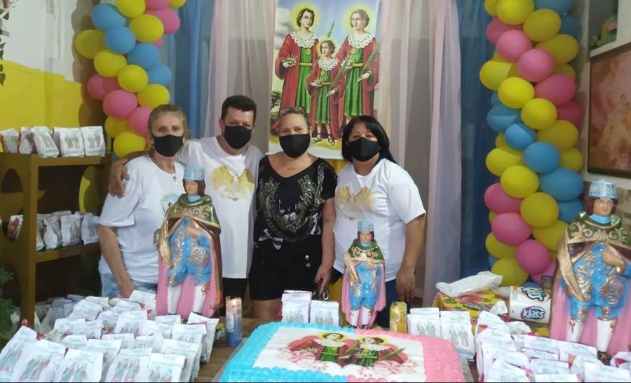 Tradição de doces e balas no Dia de Cosme, Damião e Doum é mantida e supera diferenças religiosas em Leopoldina