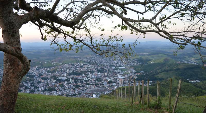 Calor em Leopoldina pode aliviar com início da primavera nesta quarta