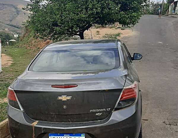PM de Leopoldina recupera veículo furtado em Manhuaçu e prende suspeito por receptação
