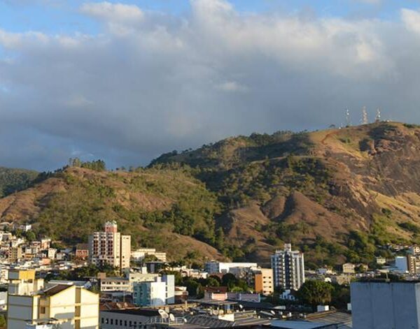 Despedida da primavera terá calor e pancadas de chuva em Leopoldina e região