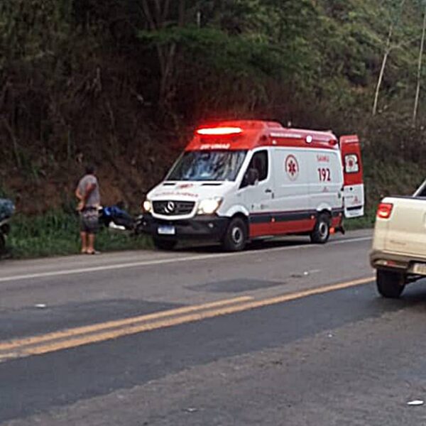 Motociclista fica ferido após acidente na BR-116 em Leopoldina