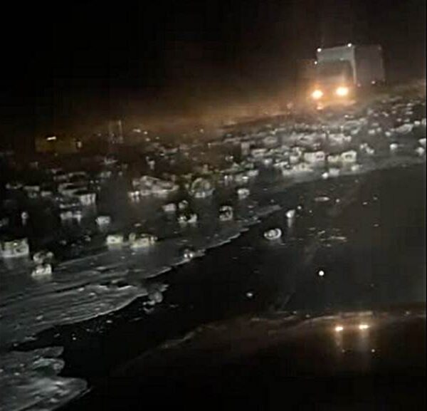 Parte de carga de cerveja tomba na Serra da Vileta em Leopoldina