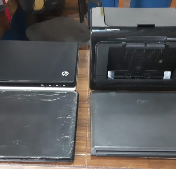 PM prende quadrilha que aplicava golpes com cheques falsos em Cataguases