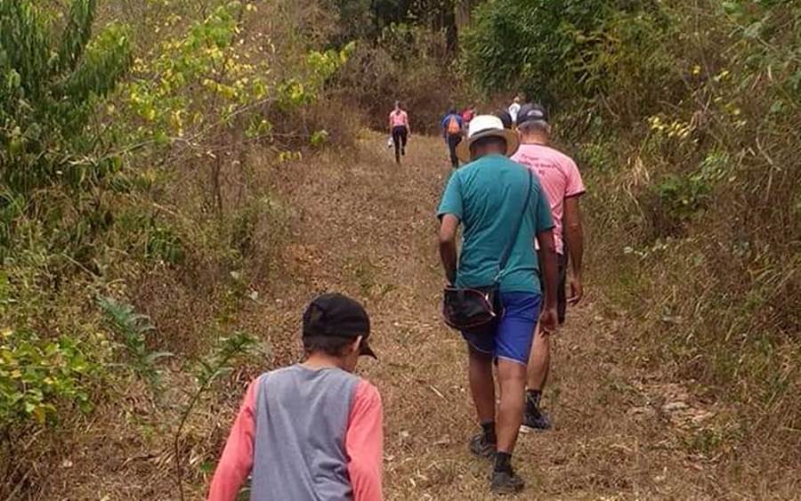Grupo M.A.T.O. em Leopoldina promove caminhada no Dia das Crianças